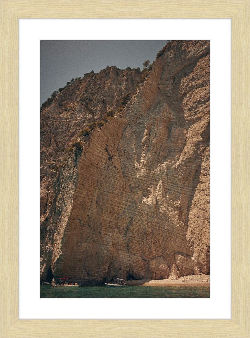 Cliffs of Myzithres