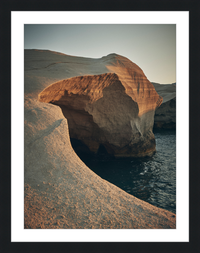 Sarakiniko Beach