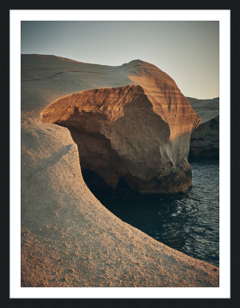 Sarakiniko Beach