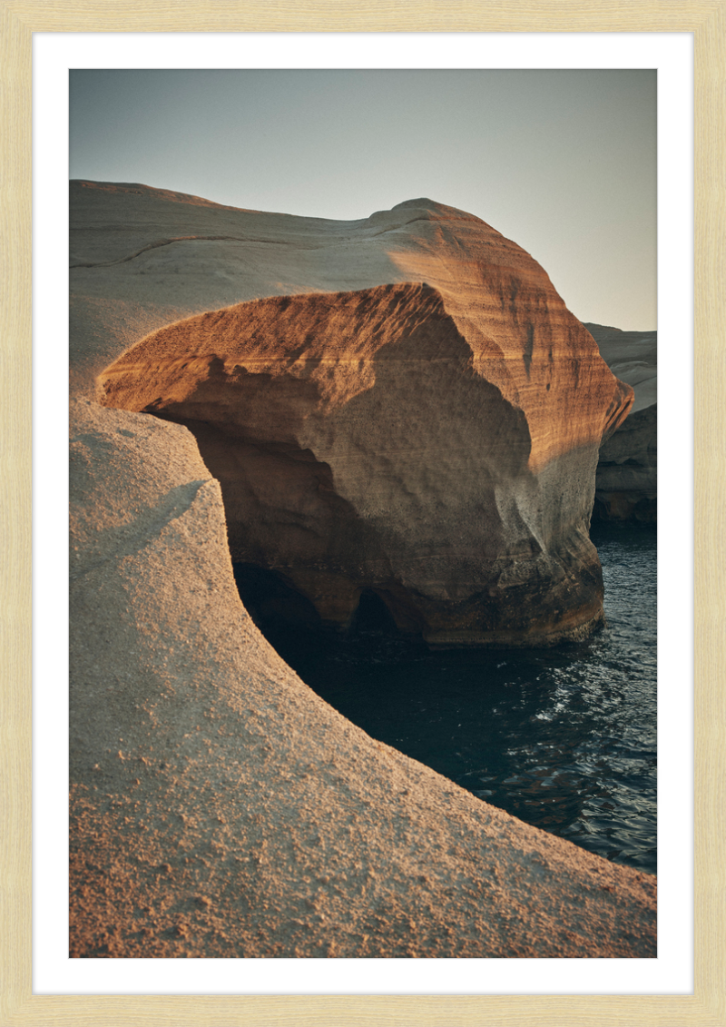 Sarakiniko Beach